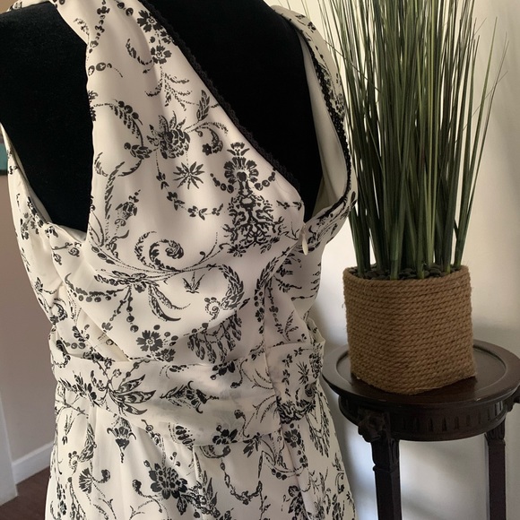 🎊🎊🎊- Connected Apparel- Spring Dress- Size 10 - Picture 7 of 7